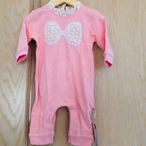 NWT! Sweet baby pink romper with pearl bow